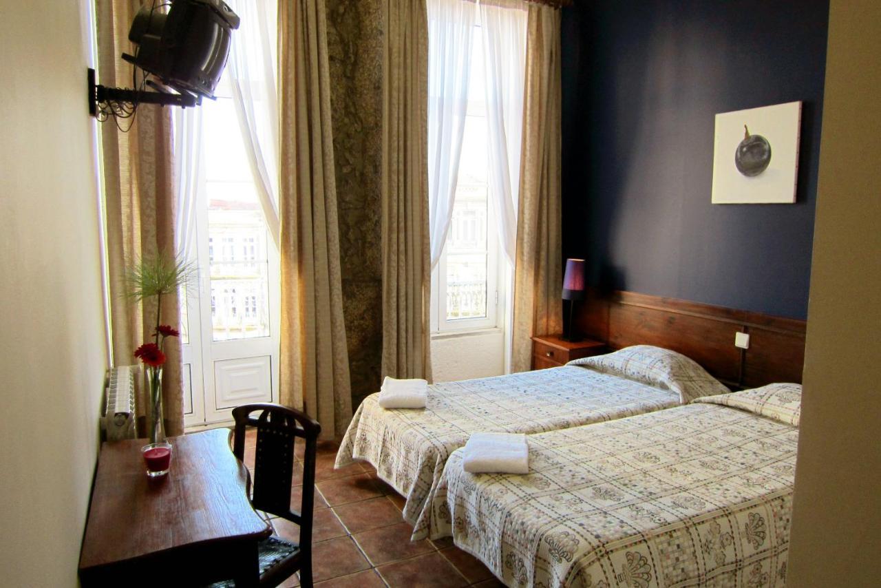 Duas Nacoes Guest House Porto Luaran gambar
