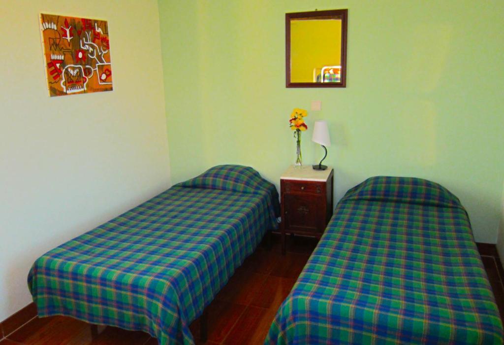 Duas Nacoes Guest House Porto Bilik gambar