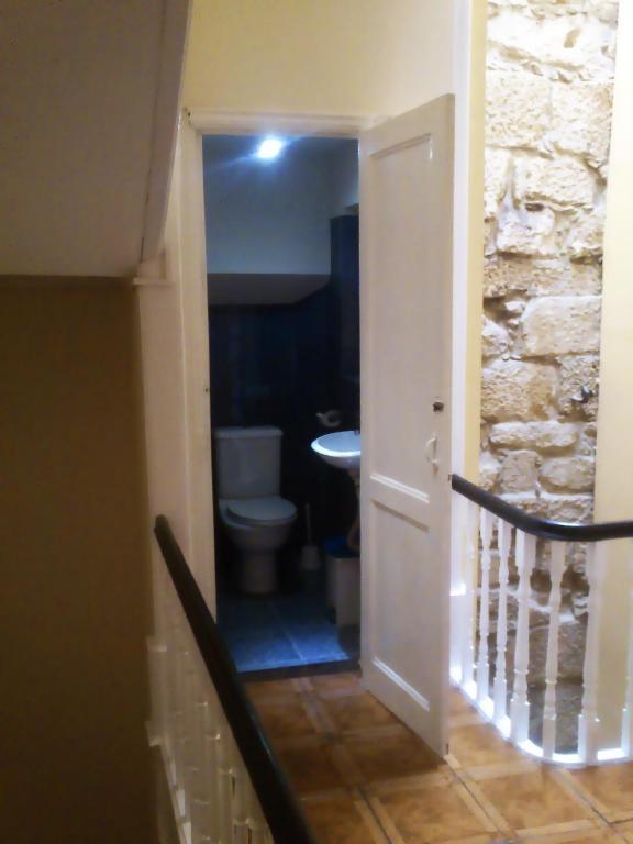 Duas Nacoes Guest House Porto Bilik gambar